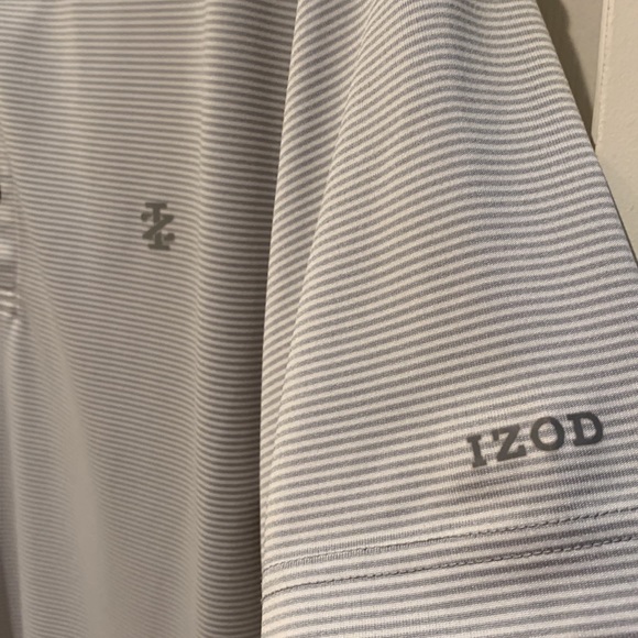 Izod golf polo for men - Picture 2 of 5